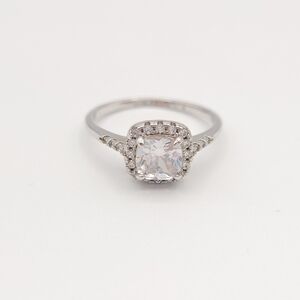 Silver Crystal Ring - Size 8